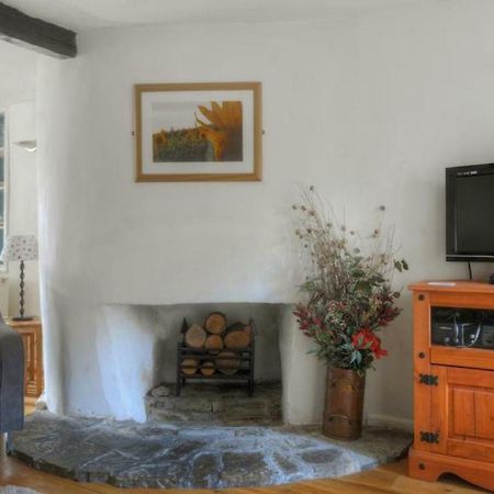 Ivy Cottage Lyme Regis Bagian luar foto